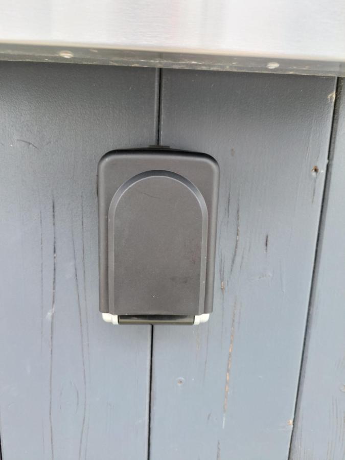Ganze Ferienwohnung 5 Km Von Erfurt, Mit Kaffeevollautomat, Tv, Wlan, Boxspringbett, Schlafsofa Und Einkaufsmoeglichkeiten, Sehr Gute Anbindung Zur A71 Und A4, Kostenloser Oeff Parkplatz Fuer Pkw Und Transporter Elxleben Exteriör bild